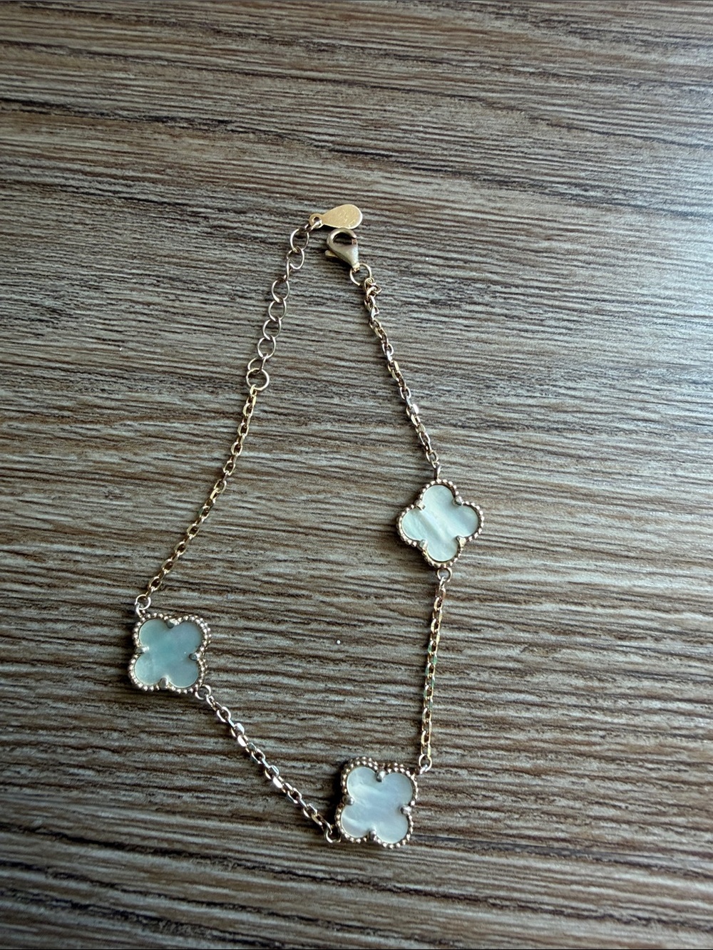Gold Clover Bracelet with 3 White Mother-of-Pearl Motifs